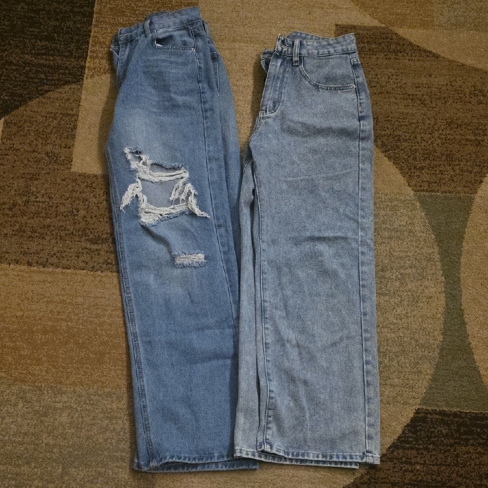 SHEIN Womens Light and Medium Blue Relaxed Jeans
